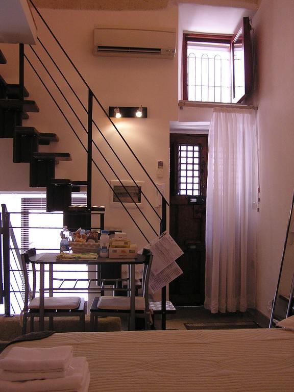 Art Transparent B&B Гроталие Екстериор снимка